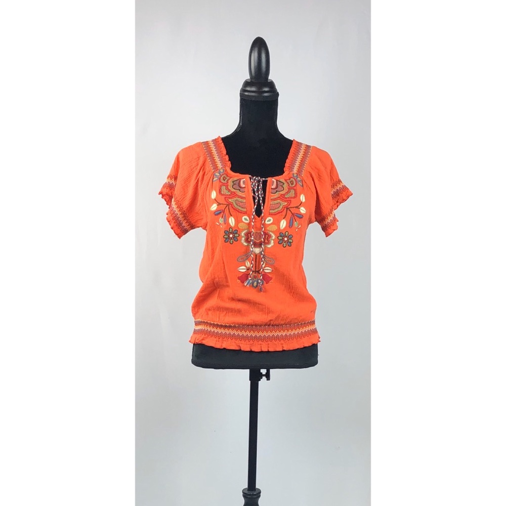 Lulumari Orange Knit Design Short Sleeve Top